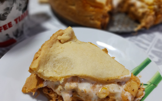 Empadão de frango com palmito