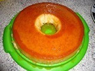 Pudim com pão francês amanhecido