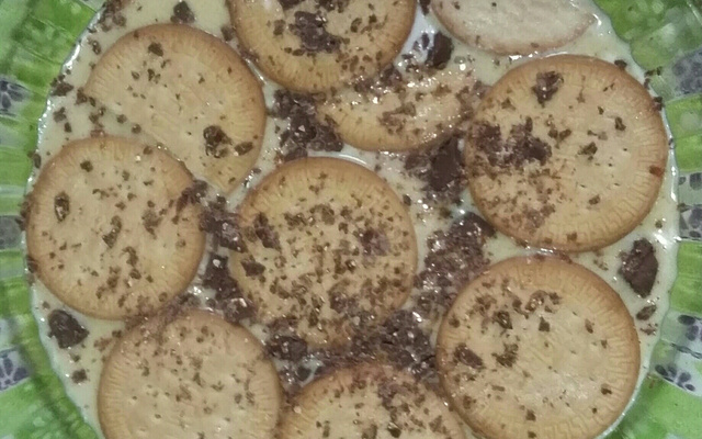 Torta de amendoim gelada