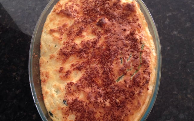 Souflé delicioso de espinafre sucesso garantido