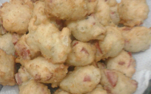 Bolinho de chuva (salgado)