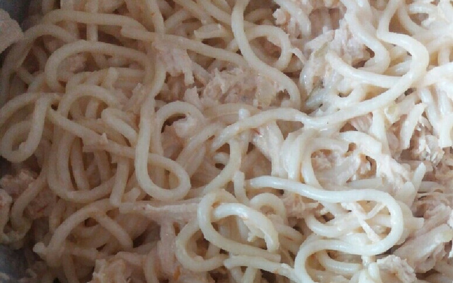 Macarrão ao molho de frango