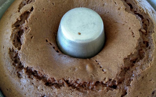 Bolo de chocolate com água