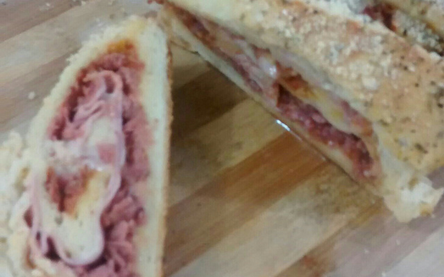 Brioche de queijo e presunto