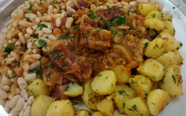 CARNE NA CERVEJA PRETA 