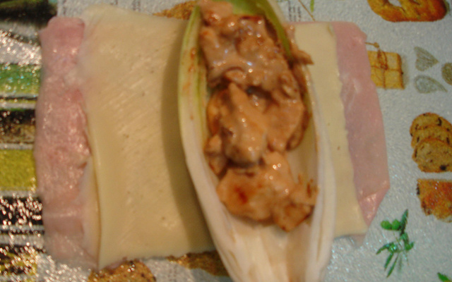 Barcas de endívias a rolê