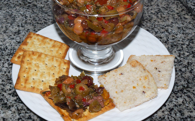 Antepasto de beringela e abóbora italiana