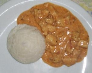 Estrogonofe leve de frango