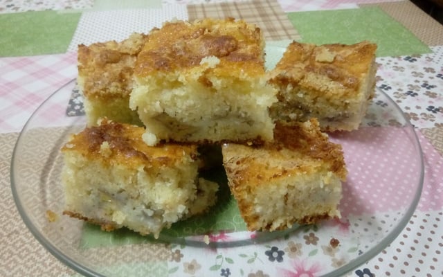 Bolo farofa de banana