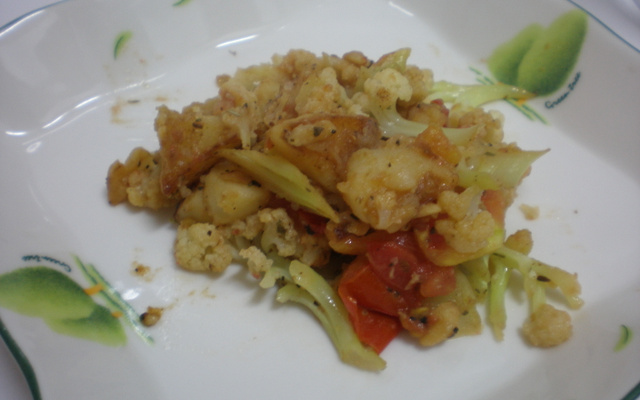 Couve-flor e batatas sauté