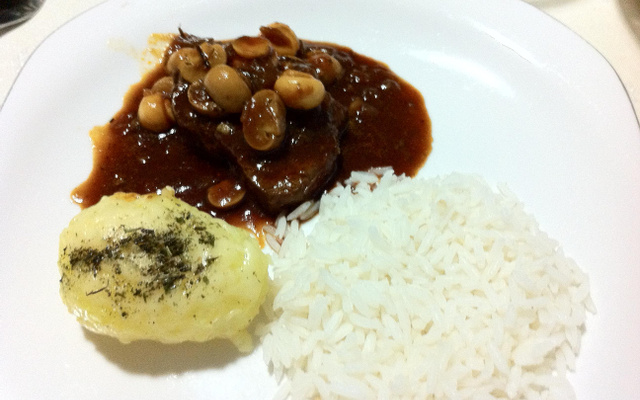 Carne ao molho de cerveja