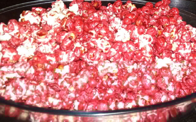 Pipoca doce vermelha igual do carrinho