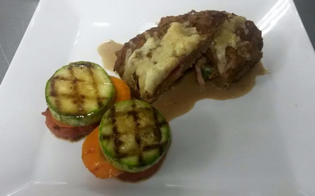 Torta de carne aos quatro queijos