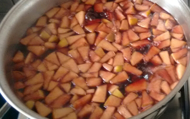 Vinho quente com especiarias