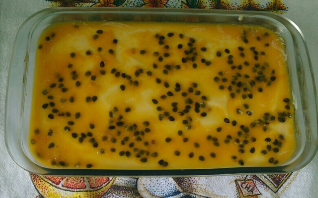 Mousse de maracujá fácil