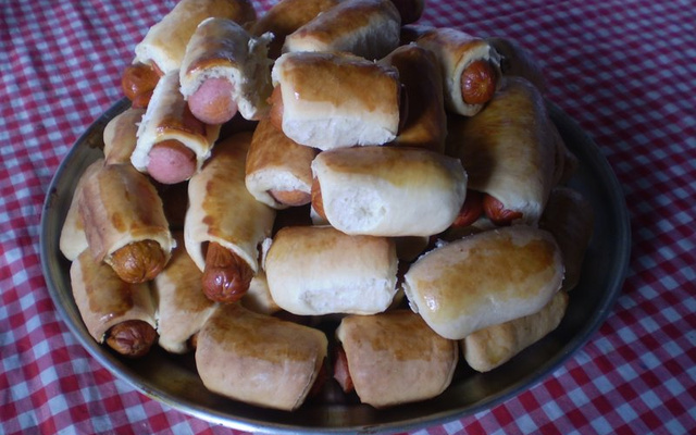 Enroladinho de salsicha