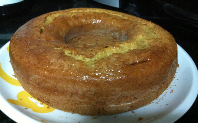 Bolo de fruta cristalizada