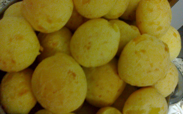 Pão de queijo com batata