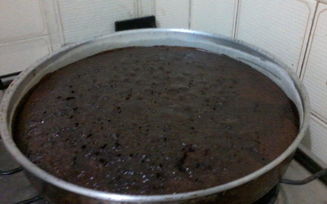 Calda de bolo de chocolate simples