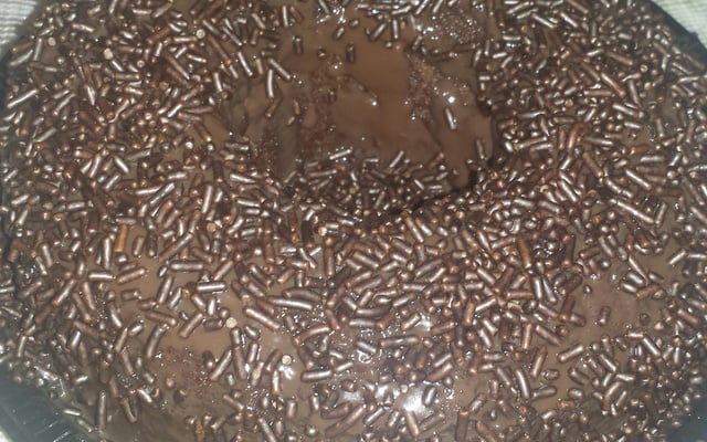Cobertura de chocolate para bolo