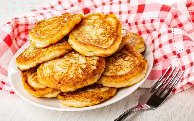 Panqueca americana salgada de queijo Minas