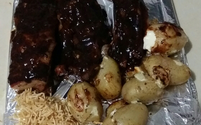 Costela suína ao molho barbecue