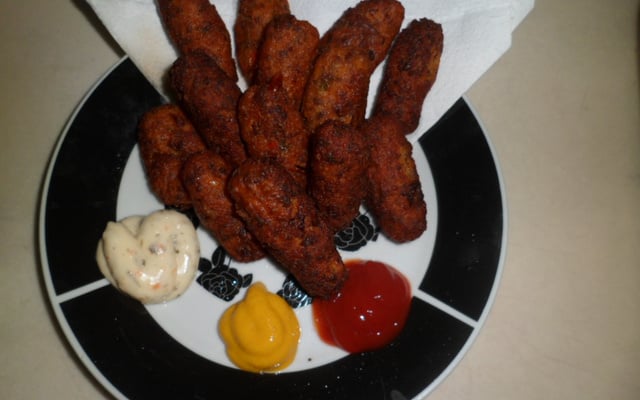 Croquete cremoso de carne