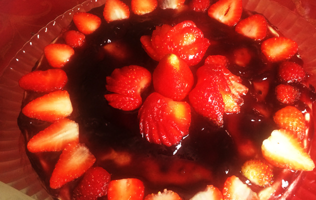 Cheesecake rápida de ricota com geléia