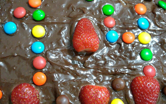 Bolo de iogurte e creme de avelã