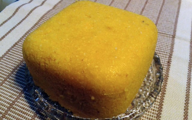 Bolo cuscuz de micro-ondas