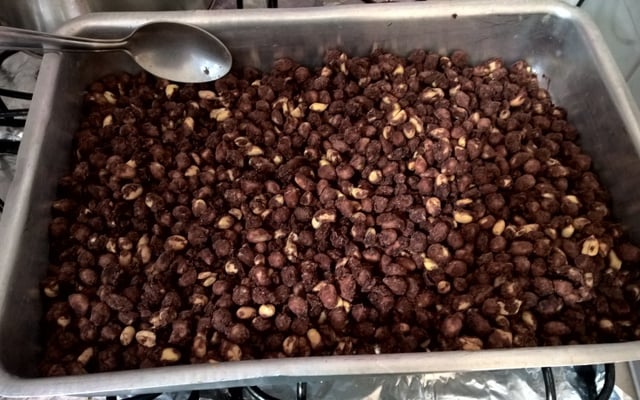 Amendoim de chocolate
