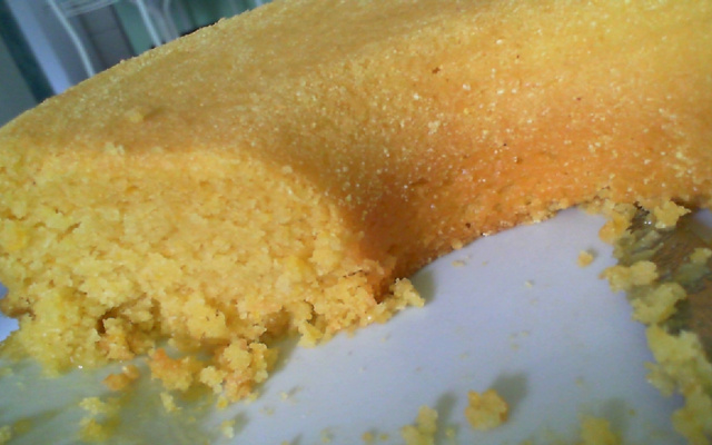 Bolo de milho verde em lata