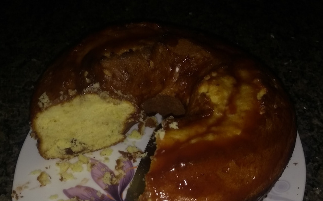 Bolo dois amores (queijo com goiabada)