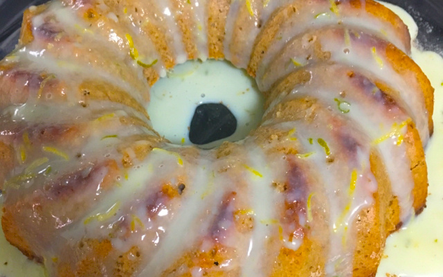 Bolo de limão integral e saudável