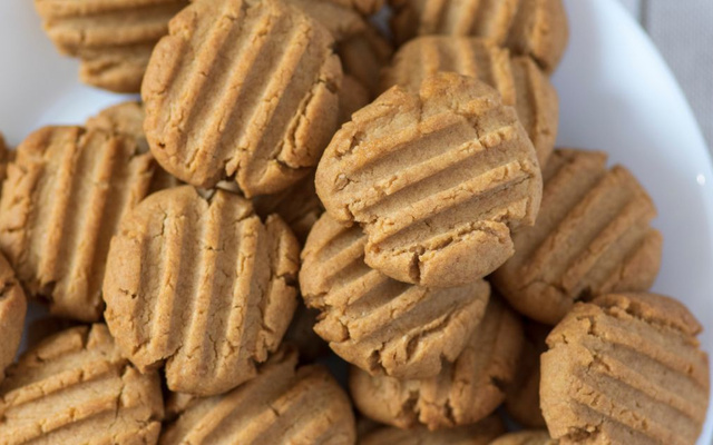 Biscoito de maizena com leite condensado