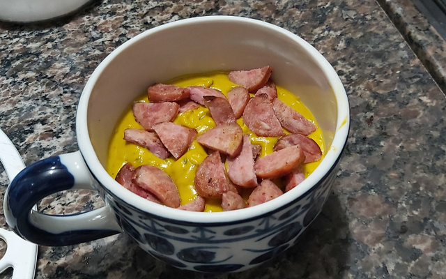 Creme de abóbora (cabotiá) com linguiça toscana