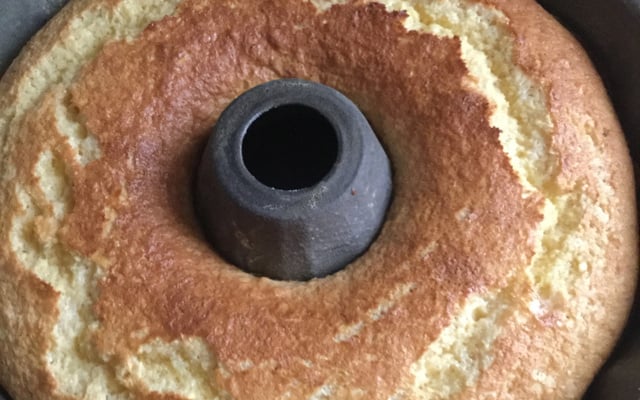 Bolo de milho com leite condensado e coco (sem farinha de trigo)