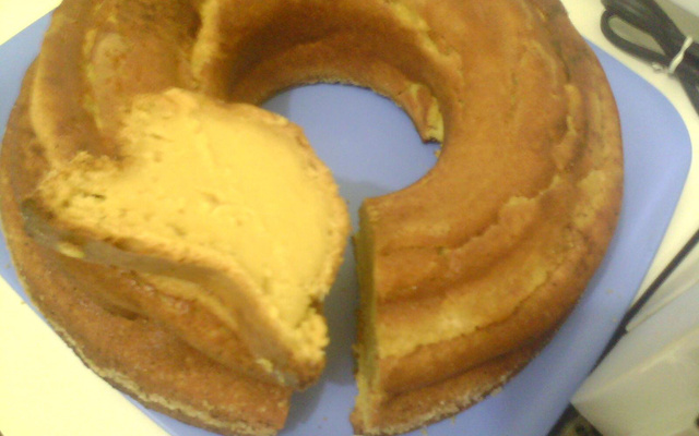 Bolo de milho com coco