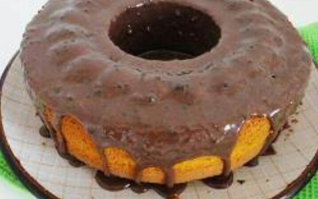 Cobertura de chocolate para bolos