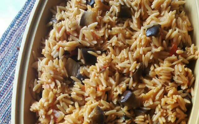 Risoto de risoni com berinjela