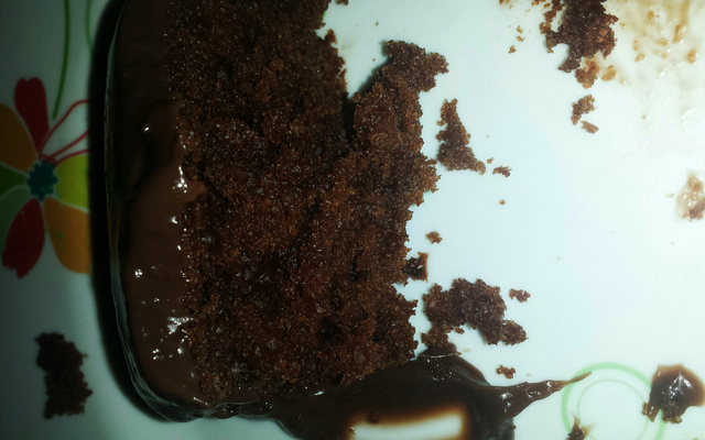 Bolo de chocolate (super fácil e rápido)