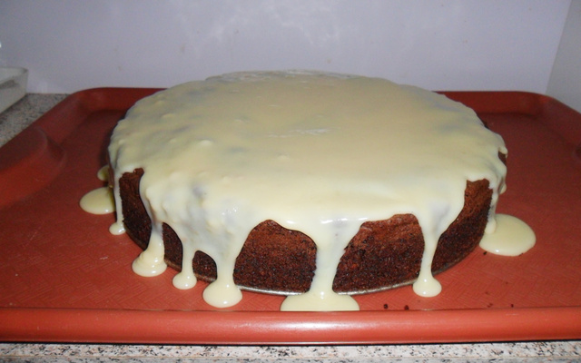 Bolo chocolate com nozes