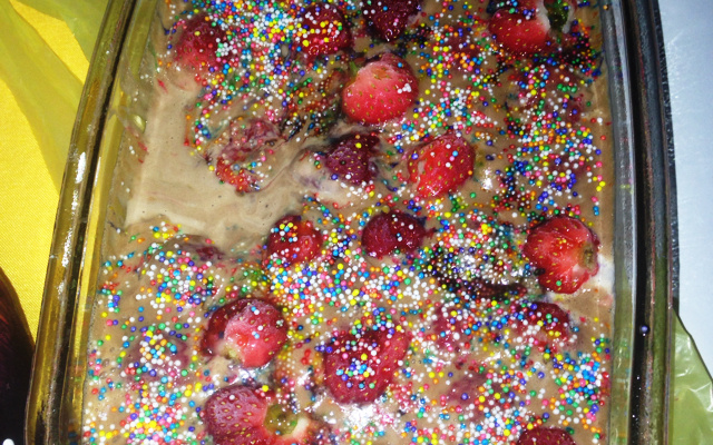 Pavê de morango com chocolate