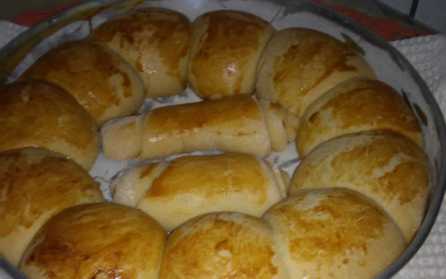 Pão caseiro simples