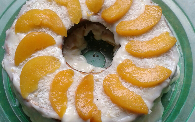 Bolo gelado de pêssego