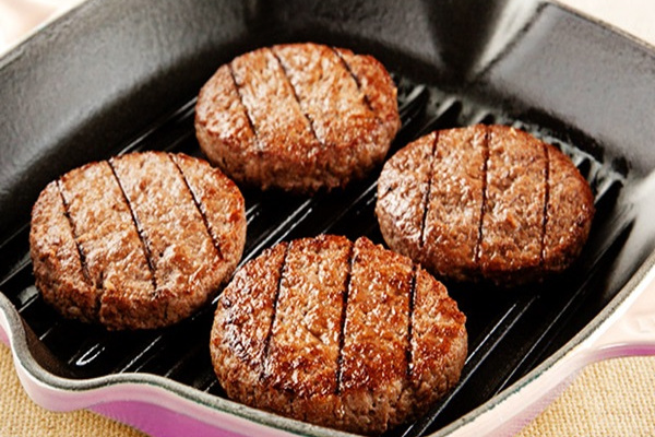 Hambúrguer com toque de alho