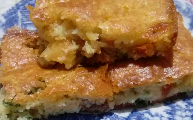 Torta de tomate e mussarela