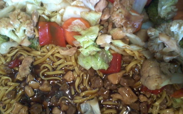 Yakisoba original (tipo fast food)