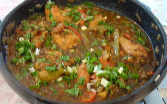 Frango à moda basca