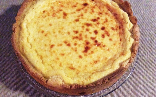 Torta de goiabada com ricota